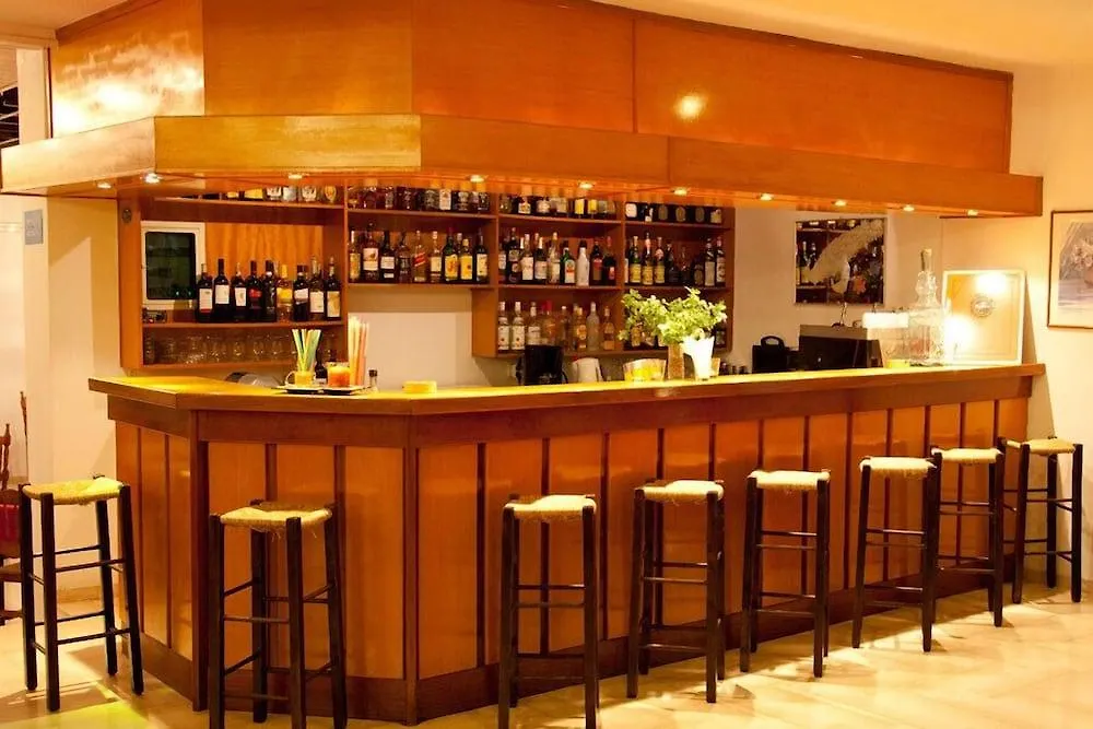 Lena Beach Hotel Kalathas